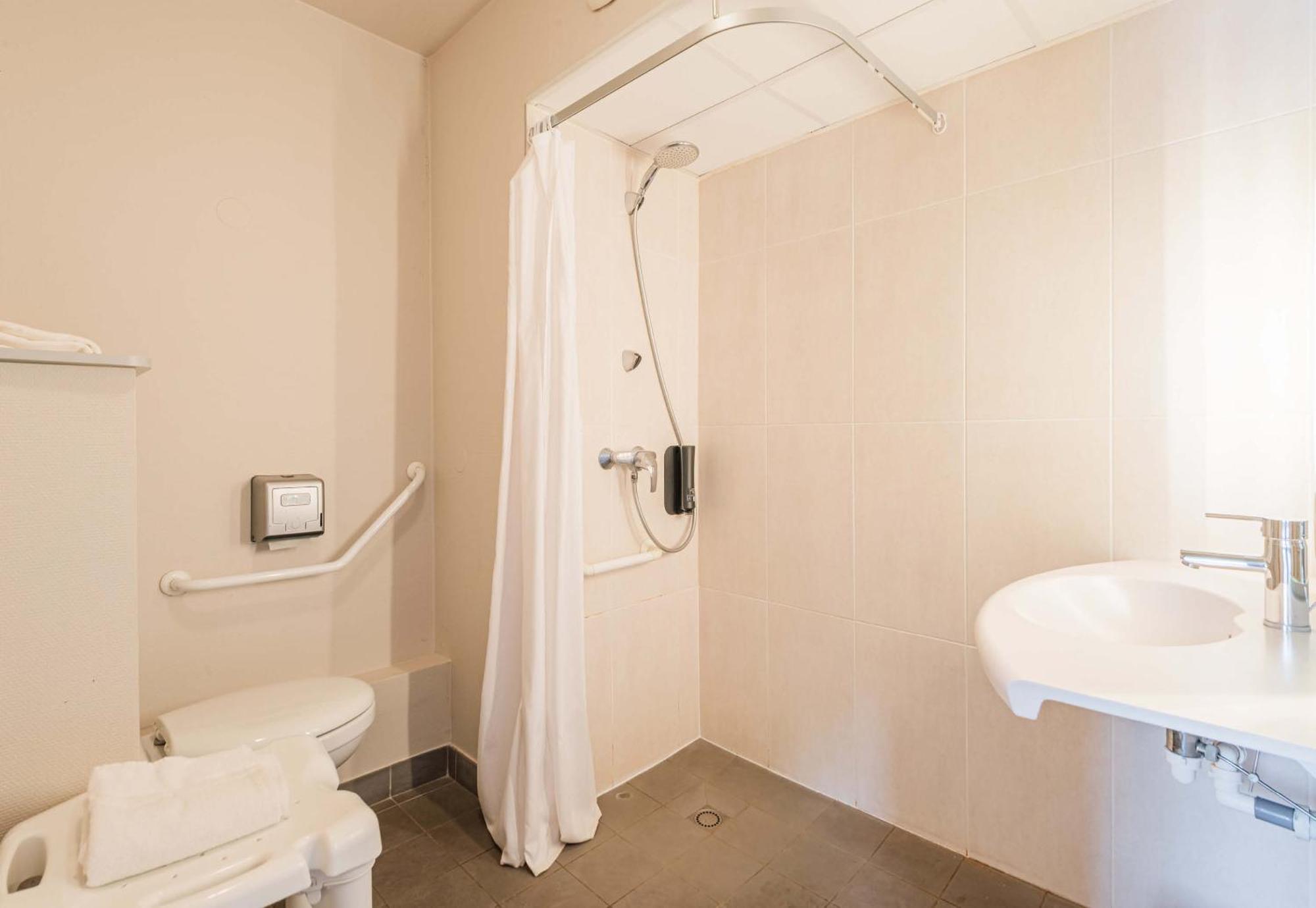 B&B Hotel Lens Musee Du Louvre Εξωτερικό φωτογραφία